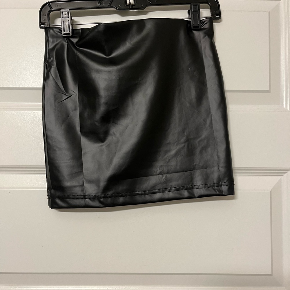 Amazon Black Mini Skirt